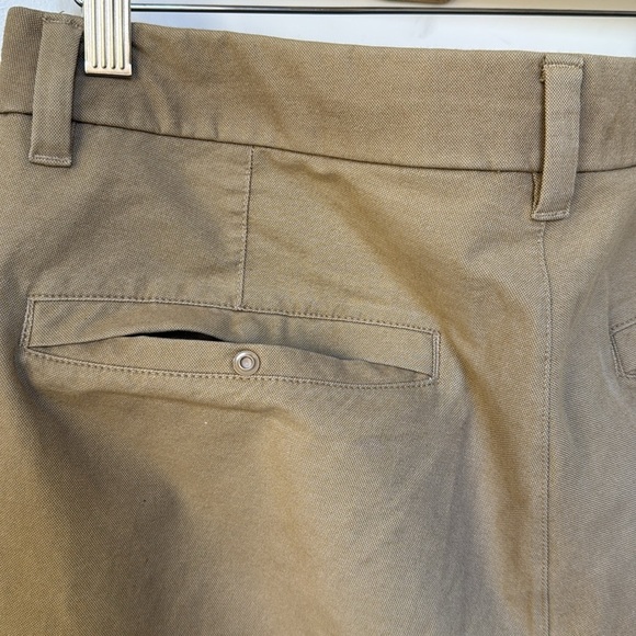 Lululemon Men’s Classic Fit Straight Leg Trouser Chino Tan Khaki Size 31 - Picture 5 of 8